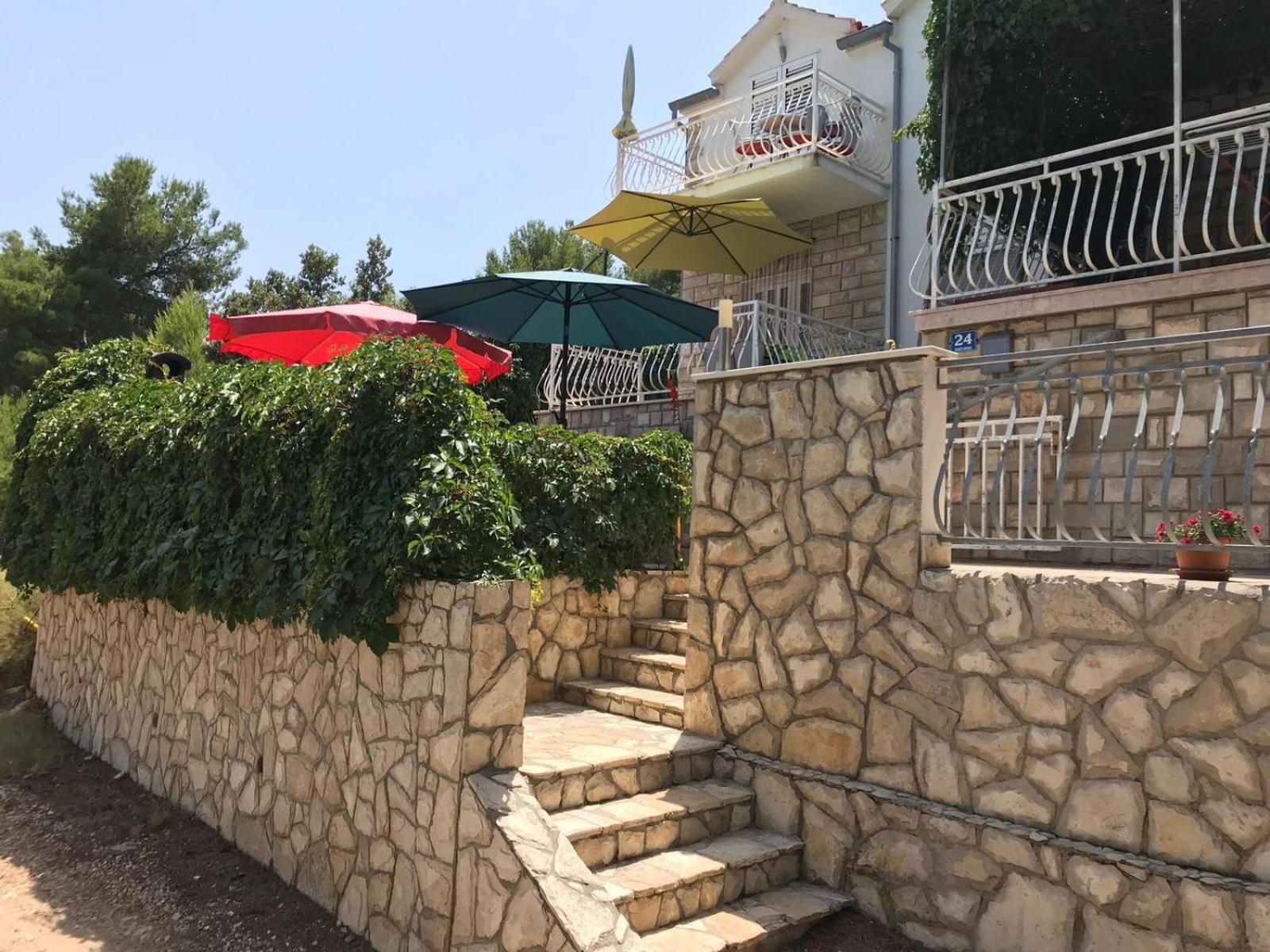 Apartmani Mima Nečujam Exteriör bild