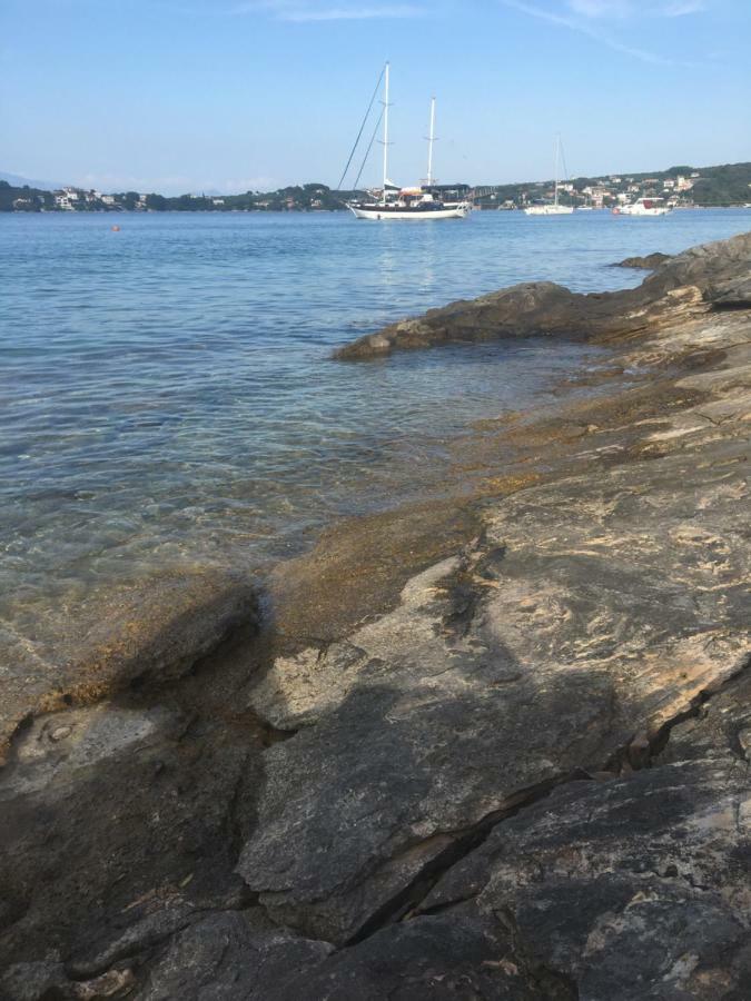Apartmani Mima Nečujam Exteriör bild