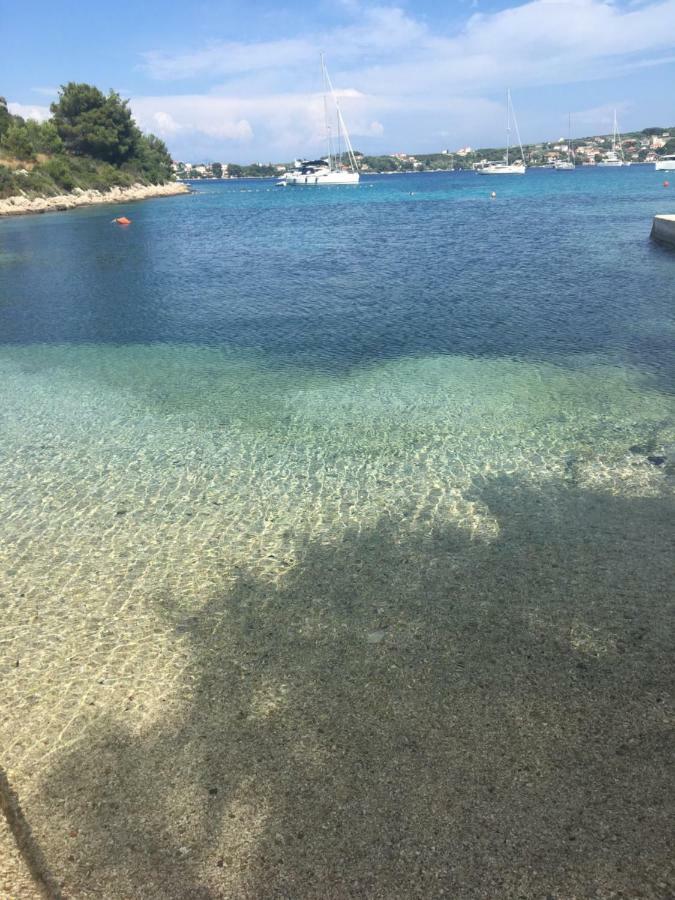 Apartmani Mima Nečujam Exteriör bild